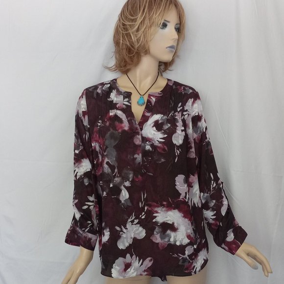 Simply Vera Vera Wang Tops - SIMPLY VERA Multi-Color Flower Print Top Blouse Sz 0X Very CHIC!